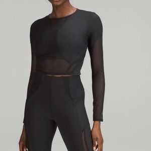 USED (worn once) Lululemon Mesh Panelled Training Long Sleeve Shirt - Black